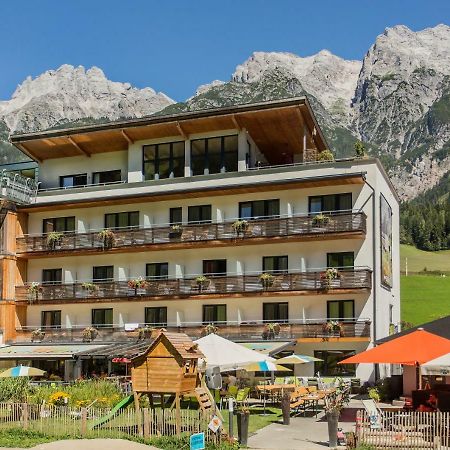 Hotel Bacher Asitzstubn Leogang Exterior foto