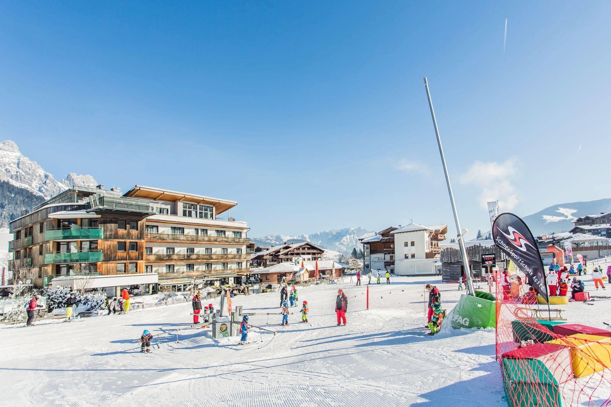 Hotel Bacher Asitzstubn Leogang Exterior foto