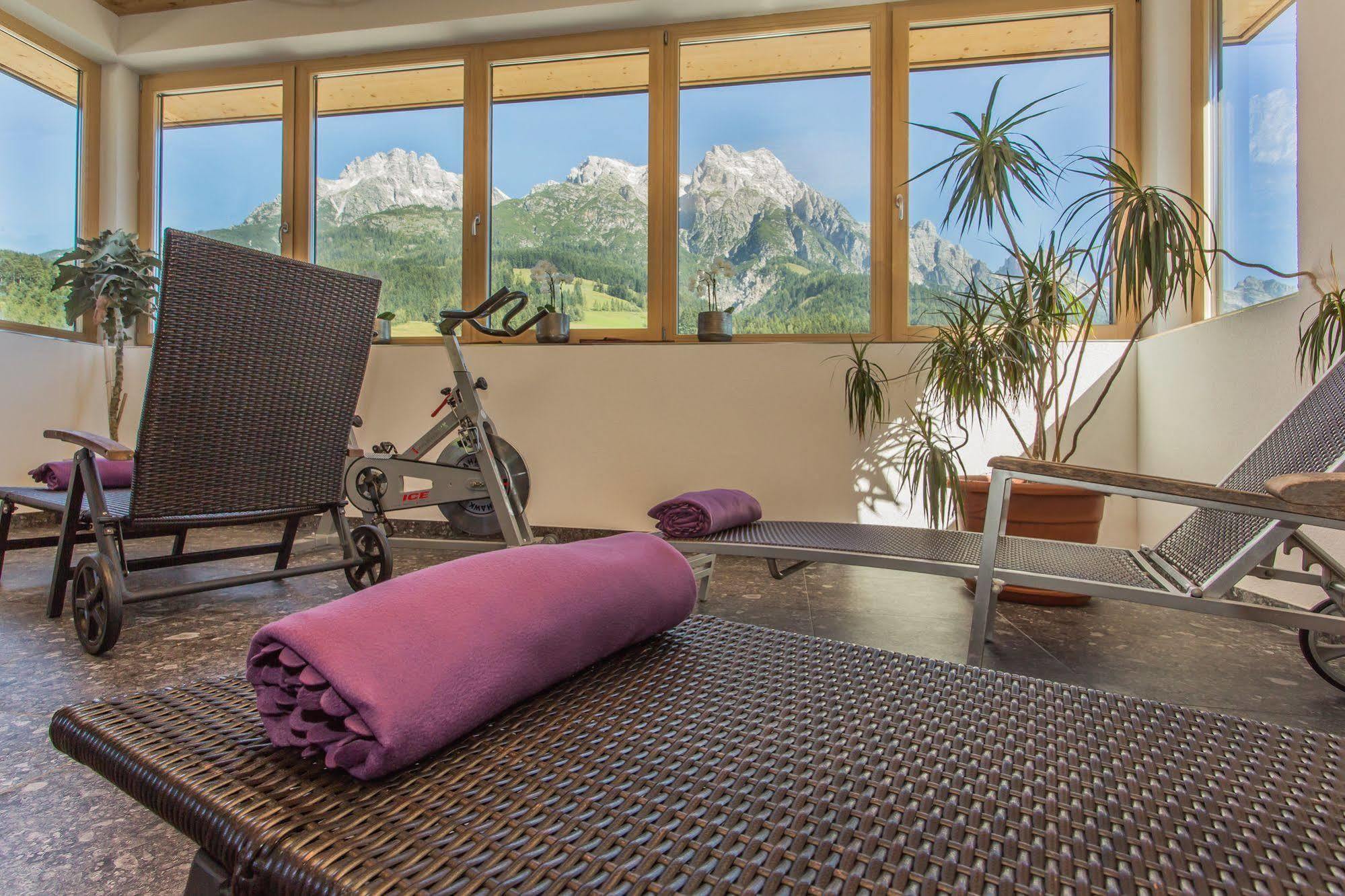Hotel Bacher Asitzstubn Leogang Exterior foto